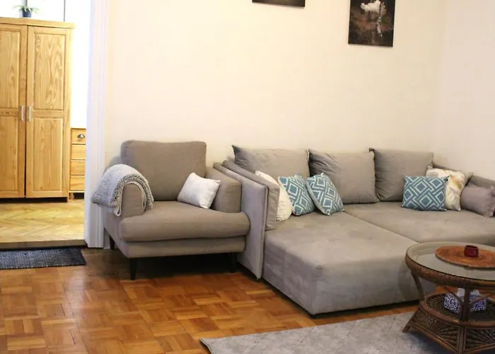 Pressburg Central * ברטיסלאבה