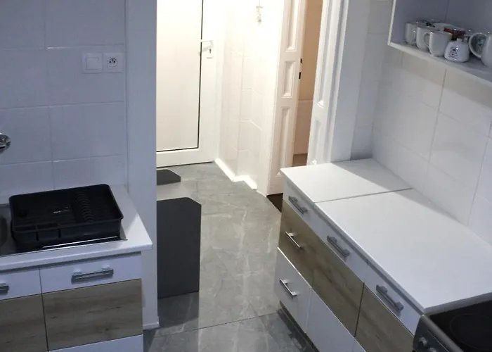 Pressburg Central ברטיסלאבה